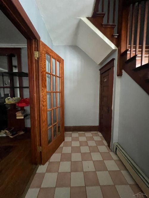 2015 Stark St, Saginaw, MI, 48602-5648 | Card Image