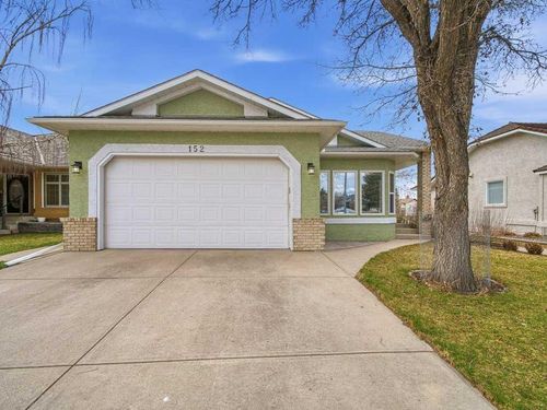 152 Waterstone Place Se, Airdrie, AB, T4B2G1 | Card Image