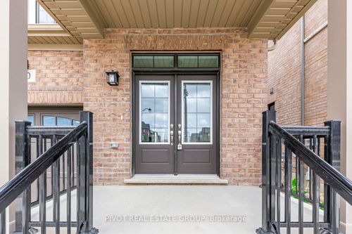 30 Lipscott Dr, Caledon, ON, L7C4J7 | Card Image