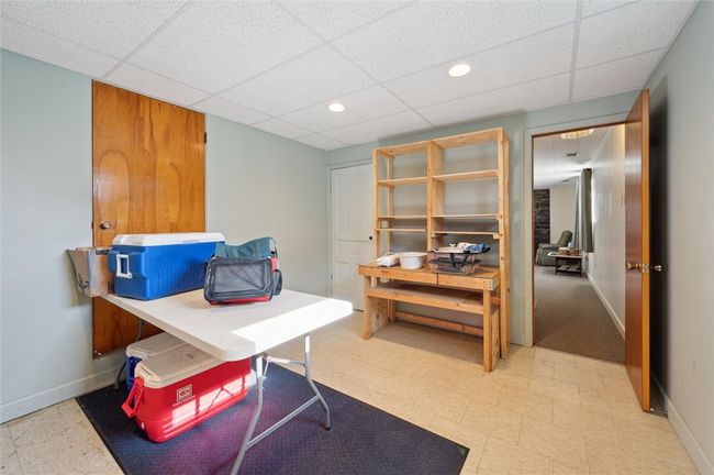 502 Sycamore St, House other with 3 bedrooms, 2 bathrooms and 2 parking in Vandergrift PA | Image 27