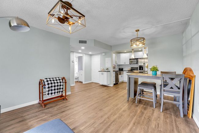 APT-101 - 1602 Se Green Acres Circle, Condo with 2 bedrooms, 2 bathrooms and null parking in Port St. Lucie FL | Image 10
