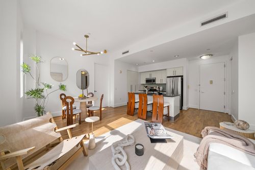 1410-4 Beacon Way, Jersey City, NJ, 07304-6107 | Card Image