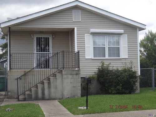 1809 Pailet Ave, Harvey, LA, 70058-3517 | Card Image