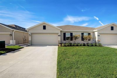 18027 Turning Leaf Circle, House other with 3 bedrooms, 2 bathrooms and null parking in Land O Lakes FL | Image 1