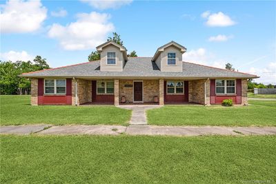 2828 Jean Lafitte Parkway, House other with 4 bedrooms, 2 bathrooms and null parking in Chalmette LA | Image 1