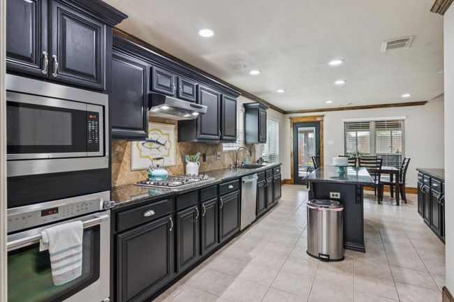 This kitchen is a dream. So much space. Gas cooktop, but could be converted to electric. | Image 11