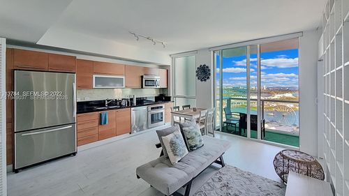 apt-3305-253 Ne 2nd St, Miami, FL, 33132-2313 | Card Image