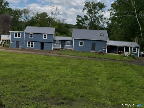 101 Wadsworth Ln, Willimantic, CT, 06226-3827 | Card Image