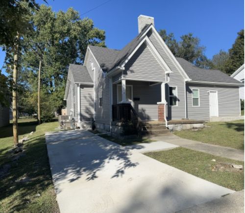 213 Fite Ave E, Carthage, TN, 37030-1412 | Card Image