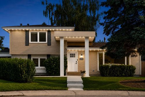 10719 Mapleglen Cres Se, Calgary, AB, T2J1X1 | Card Image