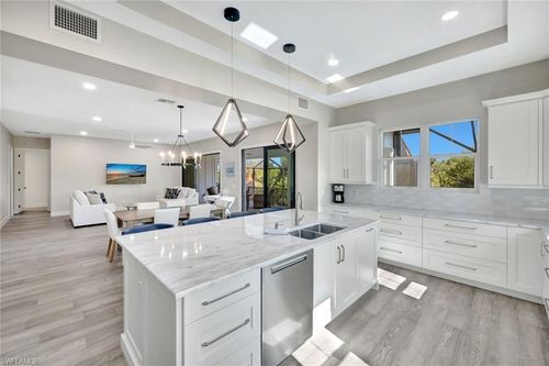 1044 Fish Crow Rd, SANIBEL, FL, 33957-2804 | Card Image