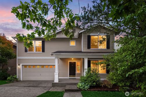 10161 224th Avenue Ne, Redmond, WA, 98053 | Card Image