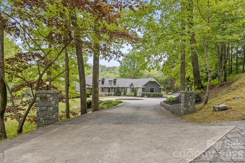 301 Winding Meadows Dr, Flat Rock, NC, 28731-9572 | Card Image