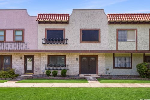 6814 Crown Rdg, San Antonio, TX, 78239-1514 | Card Image