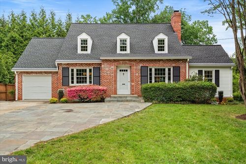 5511 Bradley Blvd, BETHESDA, MD, 20814-1003 | Card Image