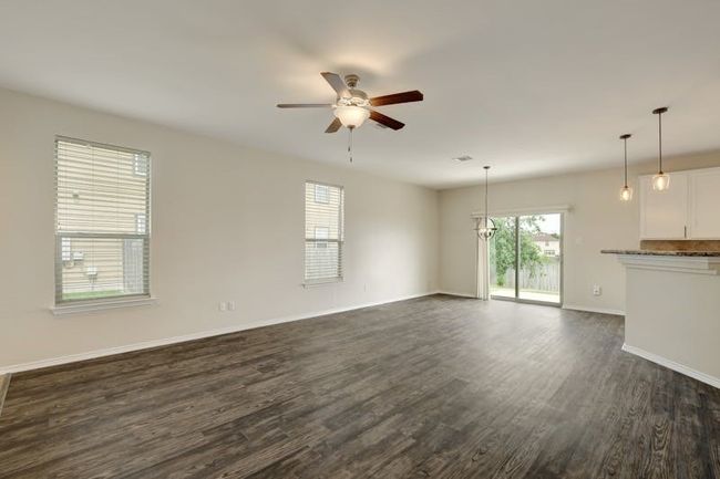 481 New Bridge Dr, House other with 3 bedrooms, 3 bathrooms and 2 parking in Kyle TX | Image 5