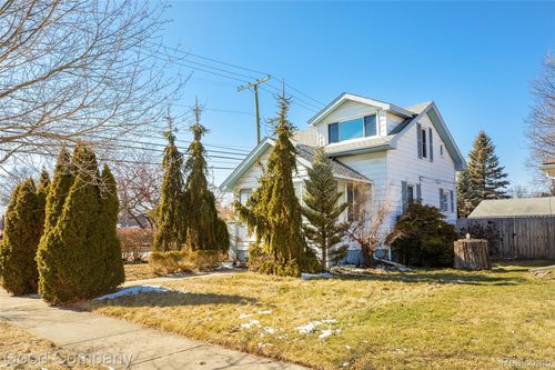 834 W Houstonia Ave, Royal Oak, MI, 48073-4084 | Card Image