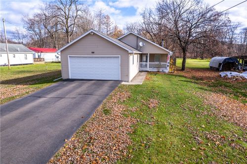 1151 Willow St, Horseheads, NY, 14845-2806 | Card Image