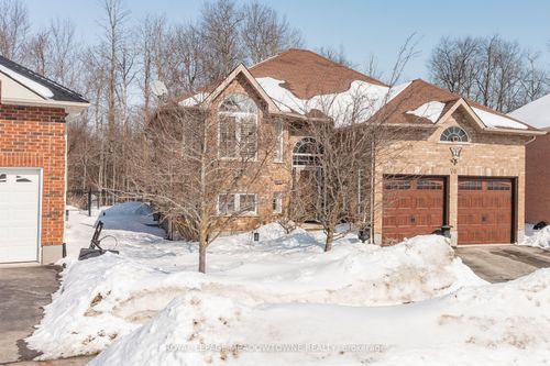 70 Revell Dr, Fergus, ON, N1M0A5 | Card Image