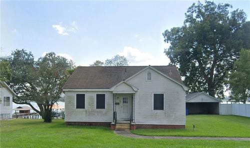 906 E Main St, New Roads, LA, 70760-3706 | Card Image