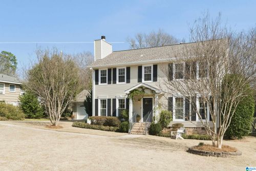 1009 Oaklawn Dr, Vestavia Hills, AL, 35216-2336 | Card Image