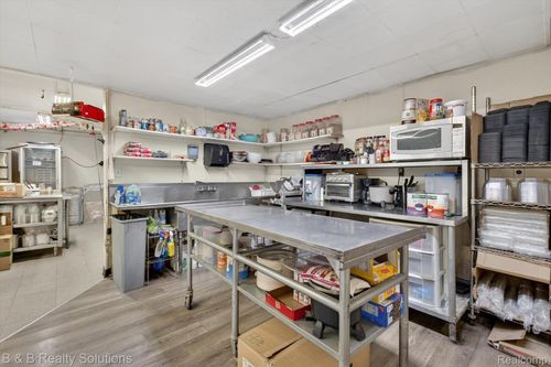 5009 Lapeer Rd, Columbiaville, MI, 48421-9744 | Card Image