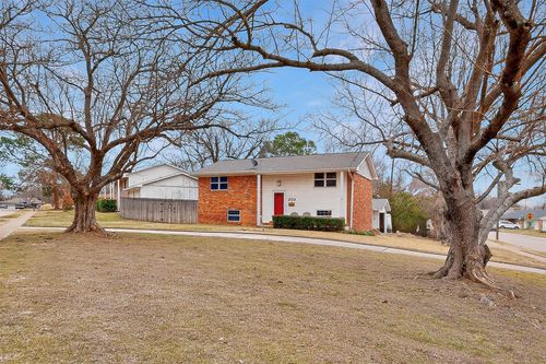 202 Senter Valley Rd, Irving, TX, 75060-5367 | Card Image