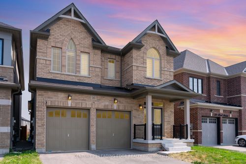 35 Petch Ave, Caledon, ON, L7C4J6 | Card Image