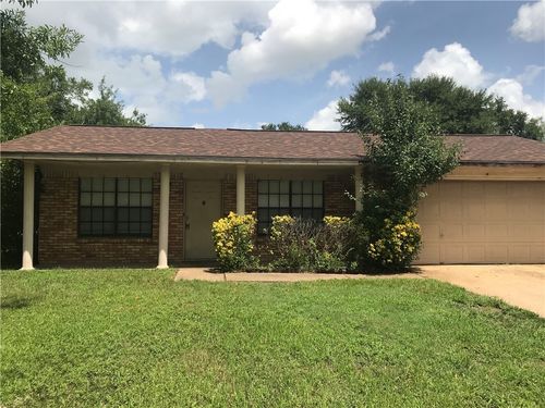 4012 Shawnee Cir, Bryan, TX, 77802-3628 | Card Image