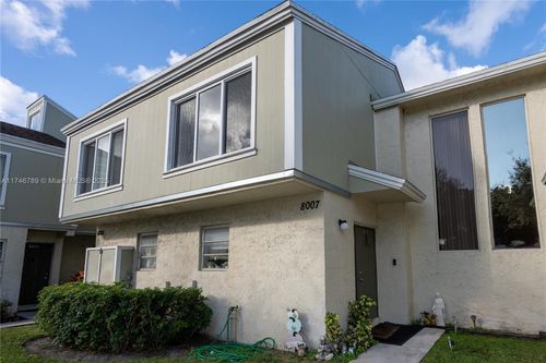4-8007 Lagos De Campo Blvd, Tamarac, FL, 33321-3862 | Card Image
