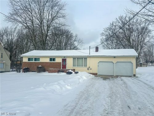 8305 Hiram Pl Se, Warren, OH, 44484-2534 | Card Image