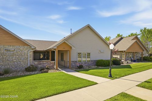 1909 Bluebird Way, Carthage, MO, 64836 | Card Image