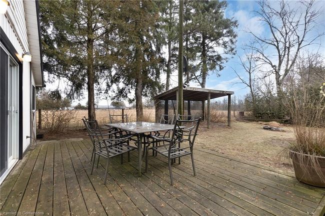 1048 Windham Centre Rd, House other with 2 bedrooms, 1 bathrooms and 8 parking in Windham Centre ON | Image 6
