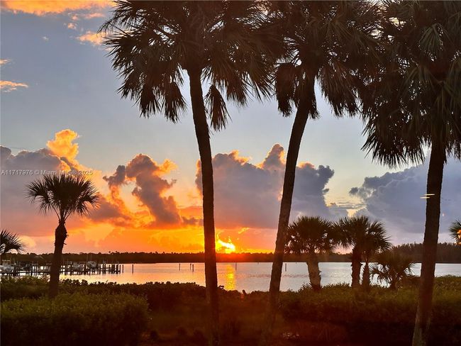 APT-15 - 6062 Se Landing Way, Condo with 2 bedrooms, 2 bathrooms and null parking in Stuart FL | Image 34