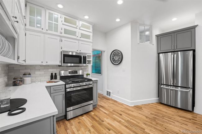 Fully Renovated Kitchen | Image 16