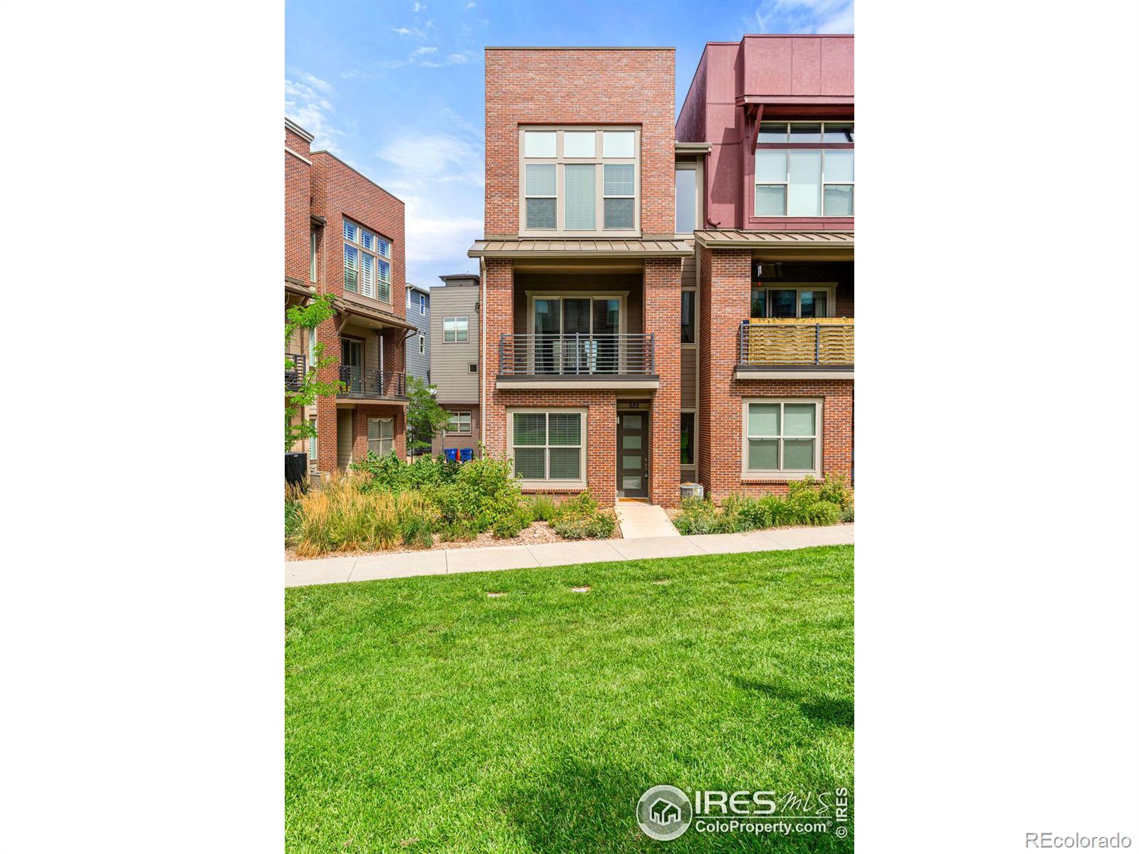 Paintbrush Ln, Louisville, CO 80027