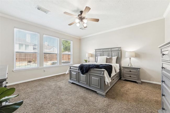 11405 Starlight Bay St, House other with 5 bedrooms, 4 bathrooms and 3 parking in Pearland TX | Image 14