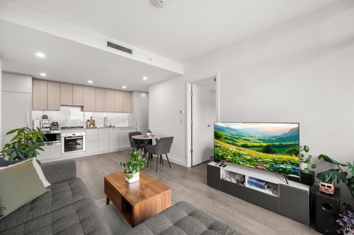 1905 - 6468 Willingdon Ave, Condo with 1 bedrooms, 1 bathrooms and 1 parking in Burnaby BC | Card Image