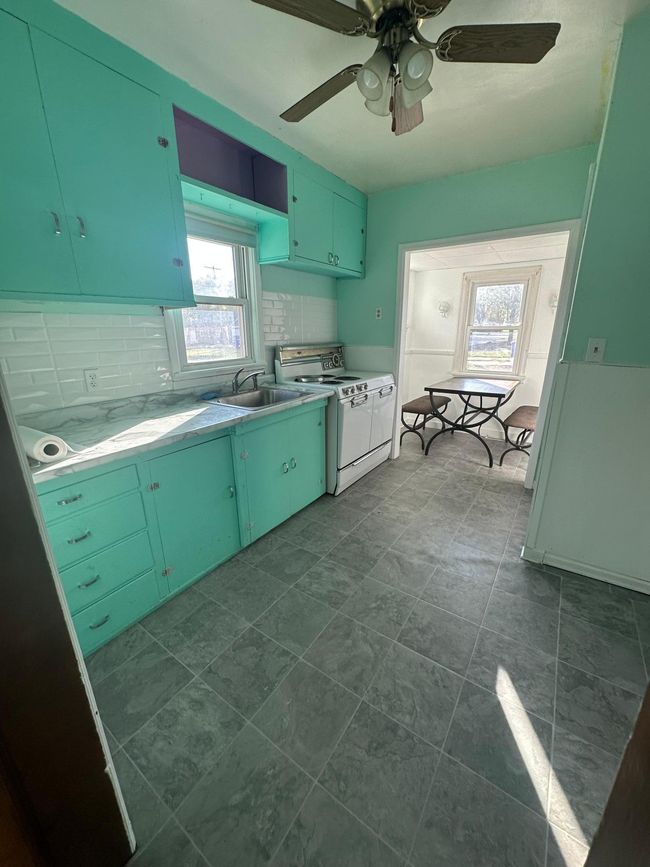 Kitchen.jpg | Image 4
