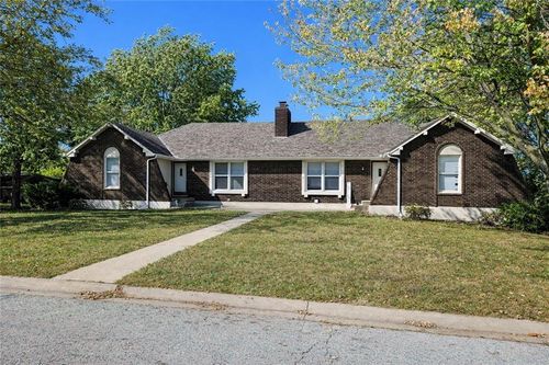 1001-1003 Nw 12th St Street, Blue Springs, MO, 64015 | Card Image