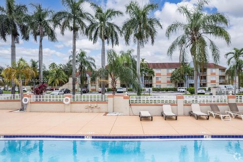 apt-210-18890 Nw 57th Ave, Hialeah, FL, 33015-7059 | Card Image