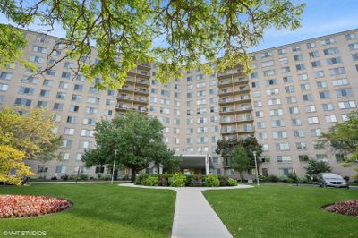 912 - 6933 N Kedzie Avenue, Condo with 2 bedrooms, 2 bathrooms and 1 parking in Chicago IL | Image 1