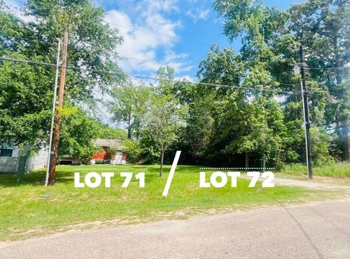 16740 E Ivanhoe, Montgomery, TX, 77316-6727 | Card Image