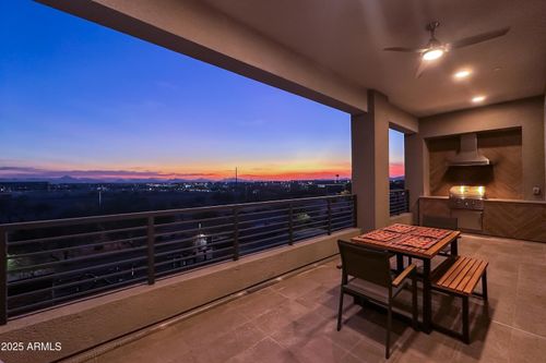 403-5250 E Deer Valley Dr, Phoenix, AZ, 85054-5715 | Card Image