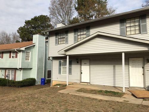 1211 Cedar Creek Ct Nw, Conyers, GA, 30012-3518 | Card Image