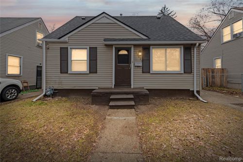 15921 Bramell St, Detroit, MI, 48223-1058 | Card Image