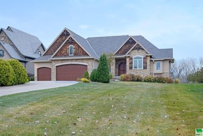 425 Bay Hill Circle, House other with 3 bedrooms, 2 bathrooms and null parking in Dakota Dunes SD | Image 2