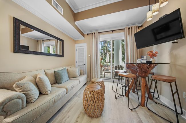 Living and Dining | Image 7