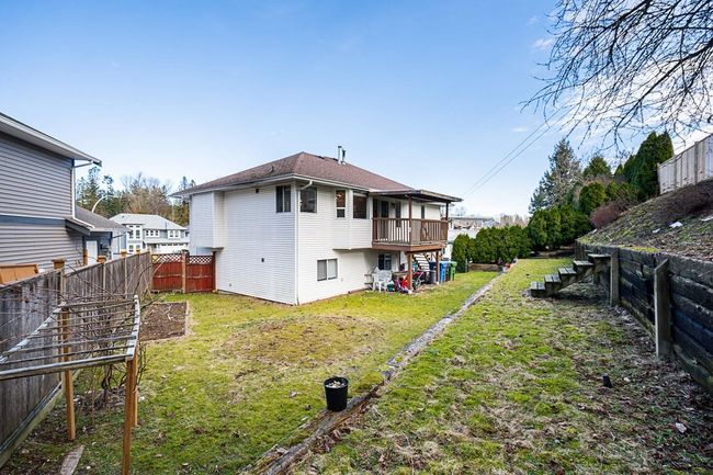 32826 Harwood Place, House other with 4 bedrooms, 3 bathrooms and 6 parking in Abbotsford BC | Image 35