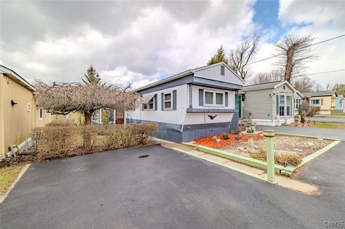 trlr-15-6940 Highbridge Rd, Fayetteville, NY, 13066-1064 | Card Image